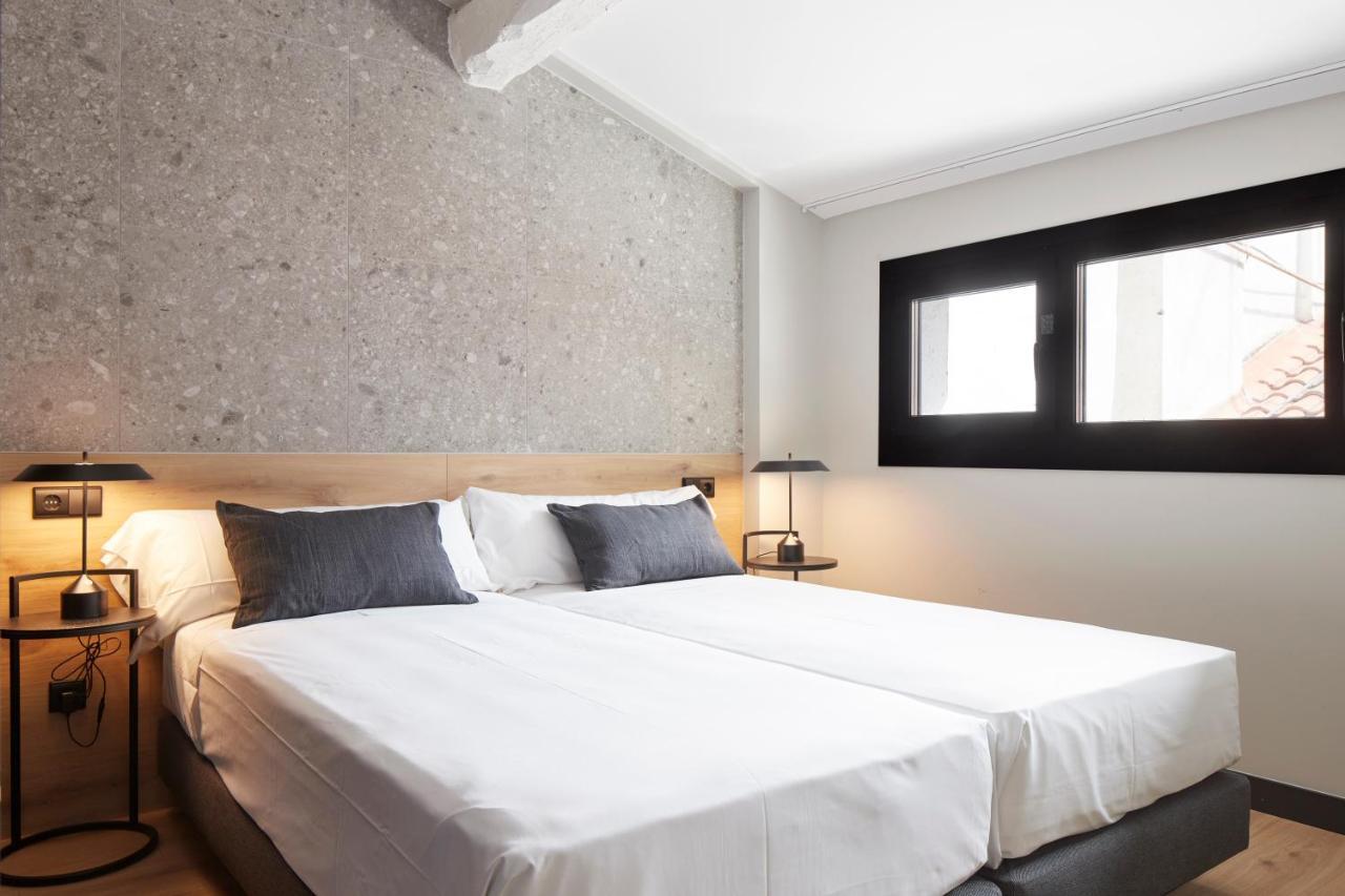 Hostal Espoz Y Mina ปัมโปลนา ภายนอก รูปภาพ