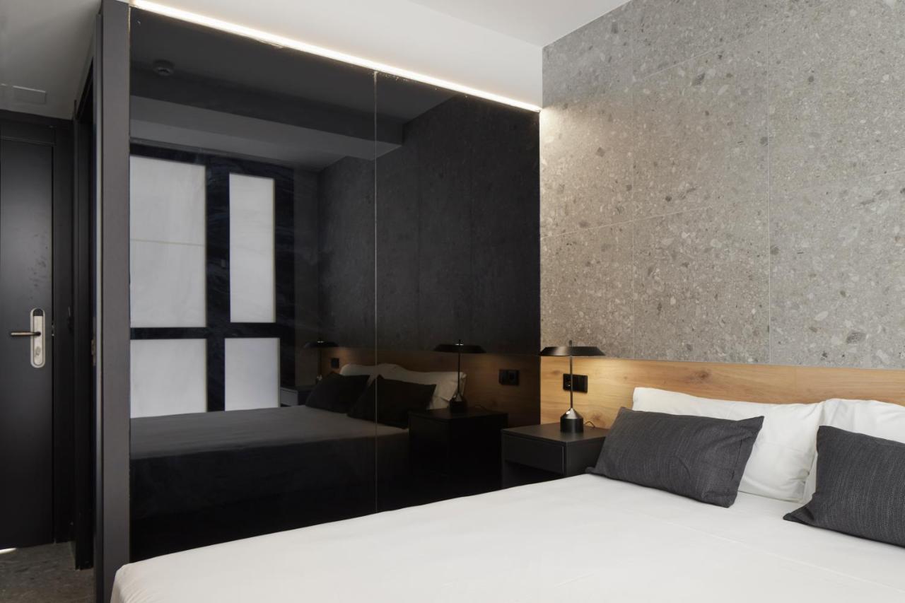 Hostal Espoz Y Mina ปัมโปลนา ภายนอก รูปภาพ